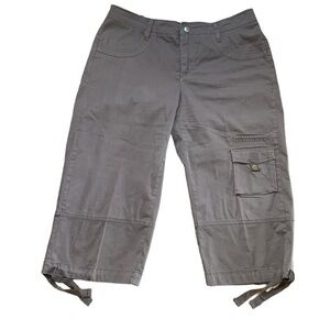 Lee One True Fit Brown Low Waist Cargo Capri Pant‎ Size 32